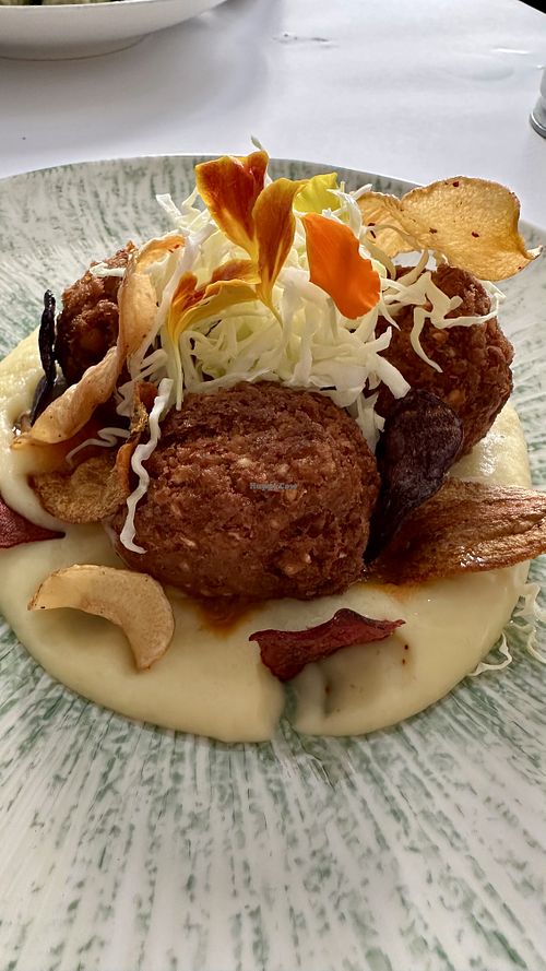 Buckwheat falafels, carrots, parsnips   at Brocoli in Lyon