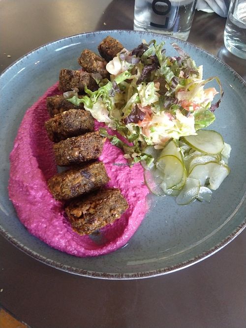 Beet hummus, falafel with salad at Puerta in Buenos Aires