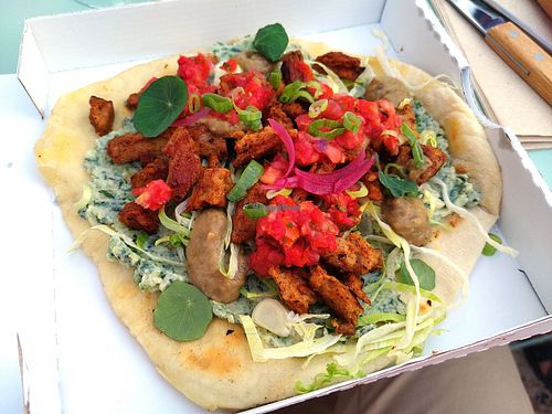 Naan with grilled seitan at La Mifa in Toulouse