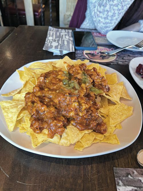 Vegan nachos at La Malteria in Mostoles