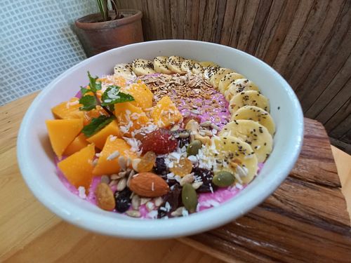 Pink Smoothie Bowl at Vegan Meals in Chiang Mai