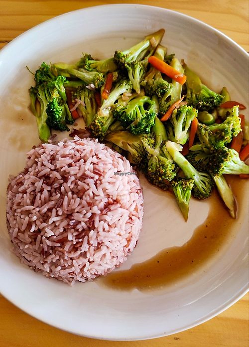 Stir-fried Broccoli  #Veganuary at Vegan Meals in Chiang Mai