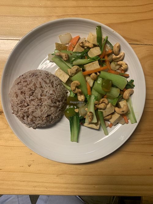 stir-fry almond and vegetables  at Vegan Meals in Chiang Mai