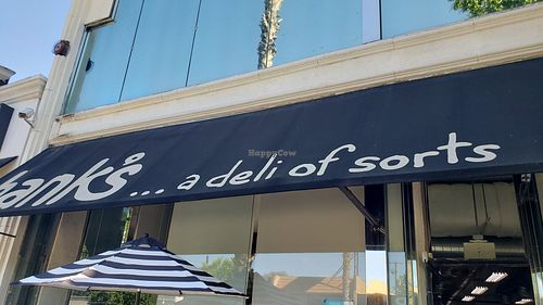 Front / 3 store fronts from Starbucks at Hank's Bagels in Sherman Oaks