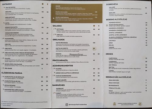 Cardápio com opções veganas claramente sinalizadas. at Mesquita Empório Árabe in Tiradentes