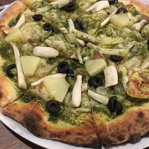 Toppings  at Pizza Cucinova in Tokyo