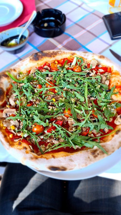 Vegetarianer ohne Käse (SEHR gut!!) at Papillon Restaurant & Pizzeria in Pula