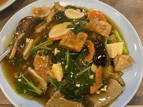 Easily one of the best hor fun ever$3.80  at SuManYuan 素满园 - People's Park Centre in Central Singapore
