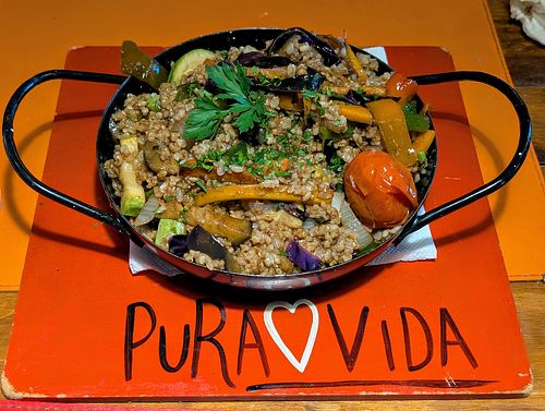 Vegan wok at Pura Vida in El Calafate