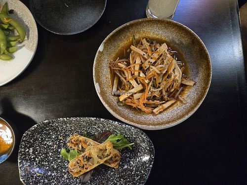 Salad at Dancing Noodles in Vienna