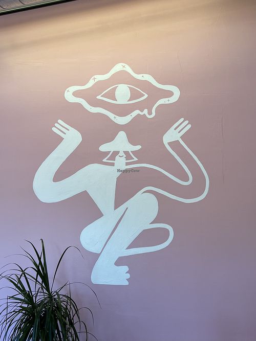 Logo on wall  at Psychic Pie in Sebastopol