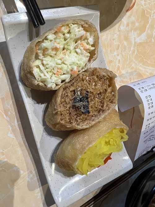 Beancurd puffs 6/10  at Zuya Vegetarian 竹雅素食 - Marina Square in Central Singapore