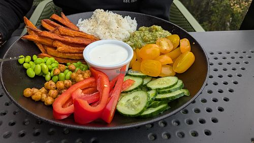 veggie bowl at PodKładka RestoBar in Gizycko