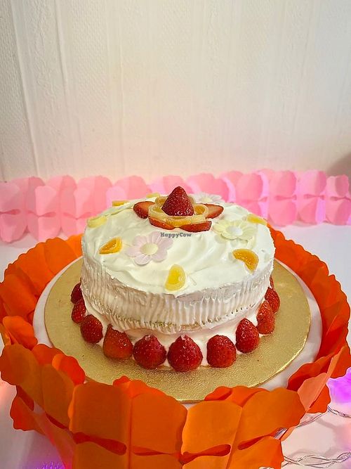 Vegan Cakes at Gabylicious in Crawley