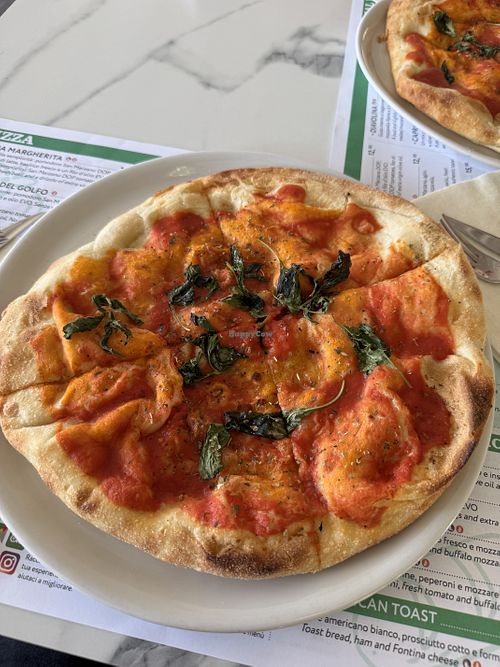 Vegan marinara pizza !  at Excelsior Splendide in Bellagio