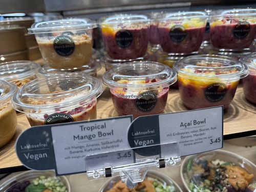 müsli  at Dean & David - Hbf in Frankfurt