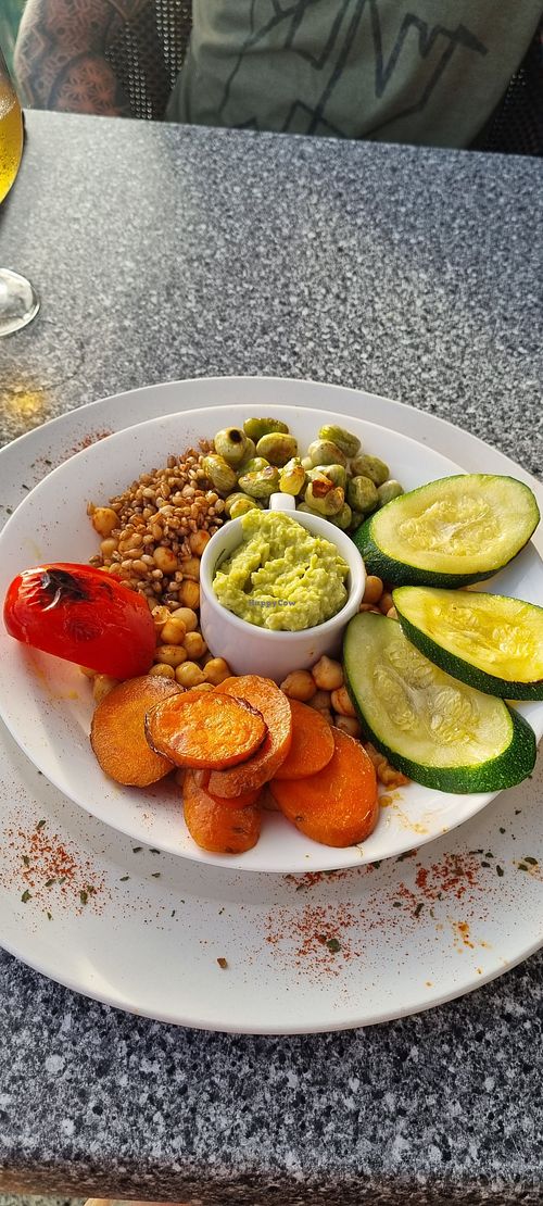 Vegan Buddah bowl at Bayside in Paul Do Mar