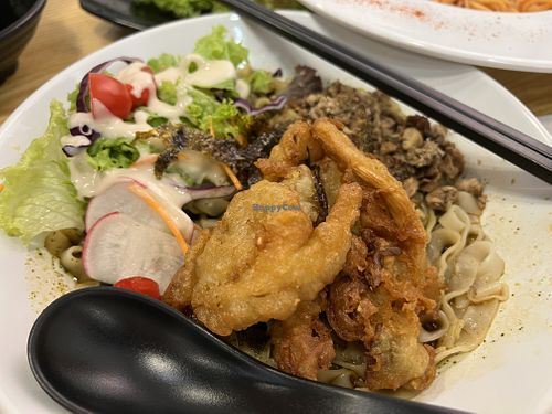 Mince meat ban mee  at So Green in East Singapore