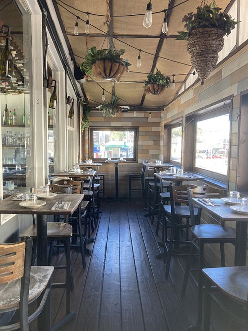 Interior  at Bacari PDR in Playa Del Rey