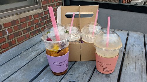 Soy milk lattes and a peach ade at Glad You Came in Seoul