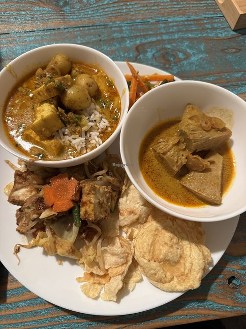 Kari, jackfruit curry, gado gado   at Wajan in Portland