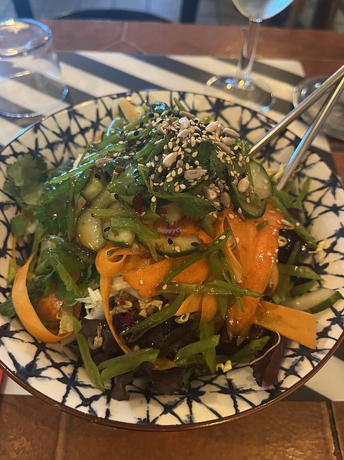 Thai Noodle salad that Mark, the owner, made upon vegan request. Delicious 🌱🙏🏽  at Le Becketts in Nantes