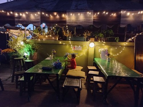 Outside at Kwanjai Thai food in Pai