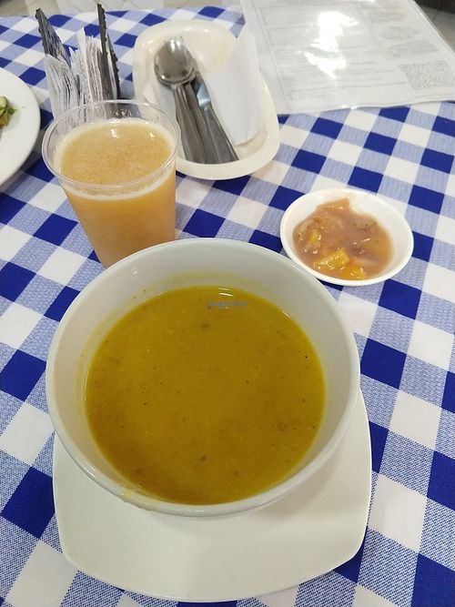 Carrot soup, small dessert, juice drink at Vida y Salud in Cali