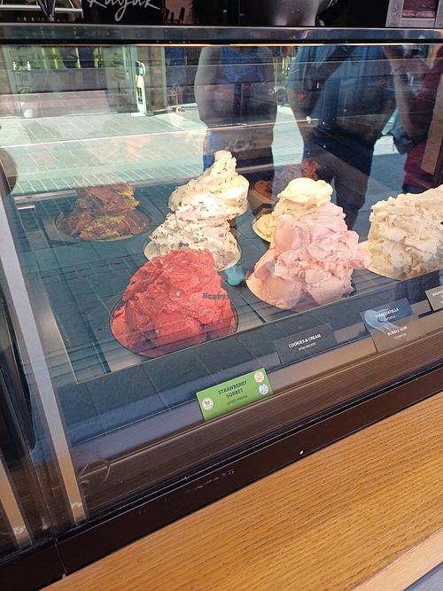 at Kayak Boutique in Crete