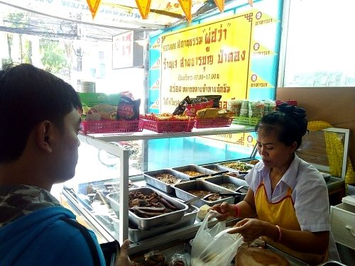 more buffet options at Mae Orathai Vegetarian in Phuket