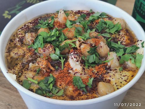 Hummus (the big one) at Muaz Vegetarian in Kyrenia