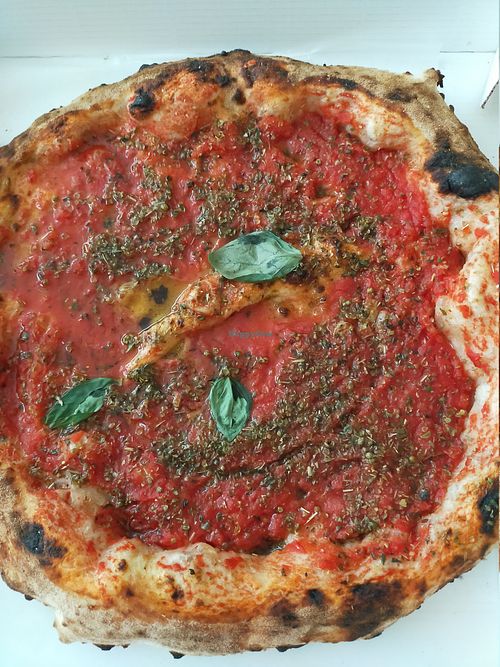 Marinara pizza at Un Giorno All'improvviso in Wavre