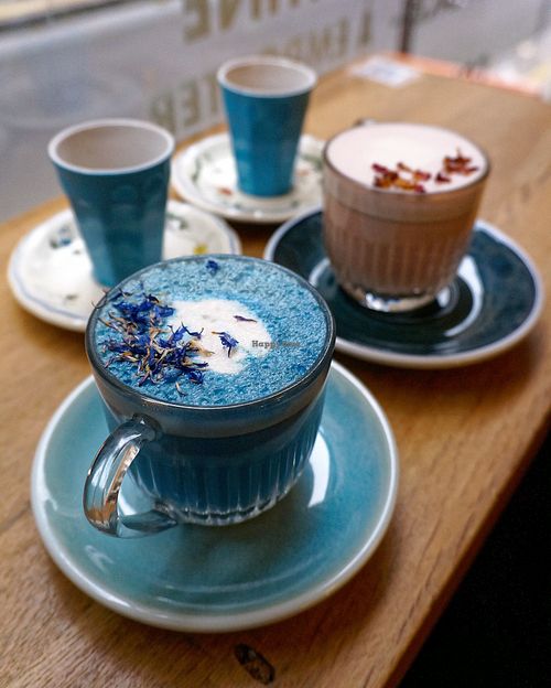 Blue Latte + Rose Latte at Ground to Grow in Paris