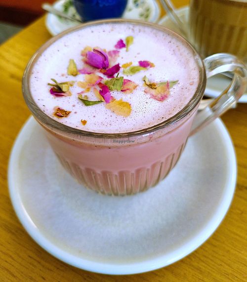 Rose Latte at Ground to Grow in Paris