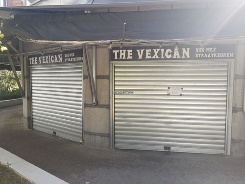 Outside at The Vexican - Pop-up in Leuven