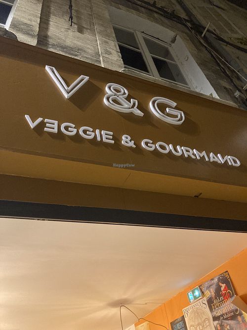 Enseigne   at V&G in Avignon