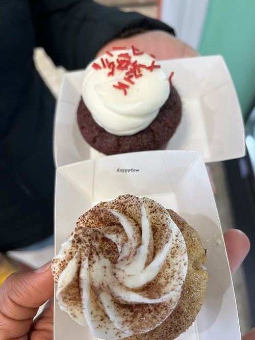  at Cupcake Paradise in Toronto