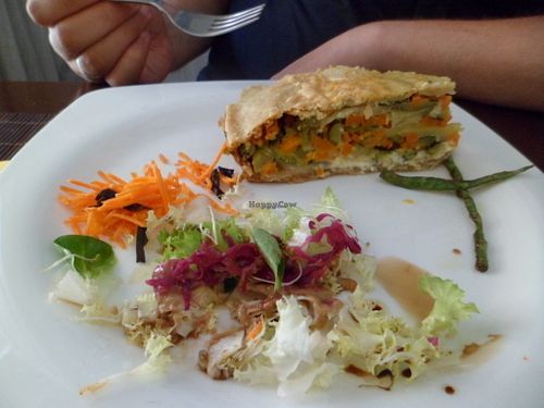 Empanada D'espelta amb Verdures I Formatge at Agape in Vic