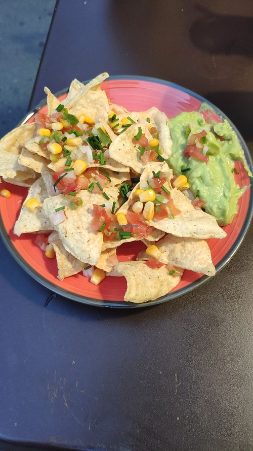 Nachos with Guacamole at Boniato - Restaurant in La Rochelle