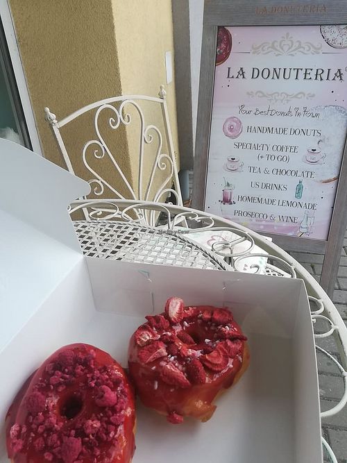 outside sitting and take-away donut at La Donuteria in Liptovsky Mikulas