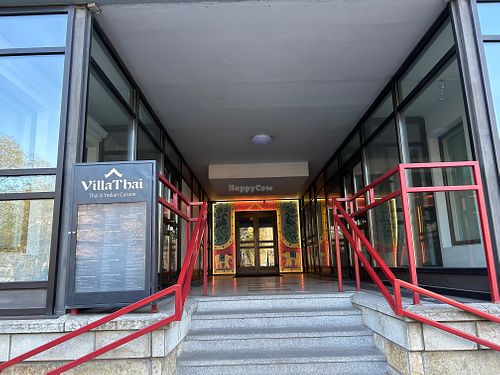 Entry at Villa Thai in Tallinn