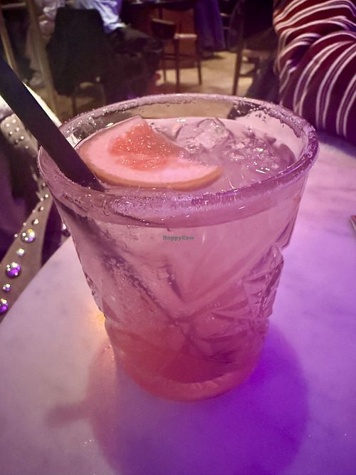 Una Paloma blanco, alcoholfree palomaPaloma  at The Streetfood Club in Breda