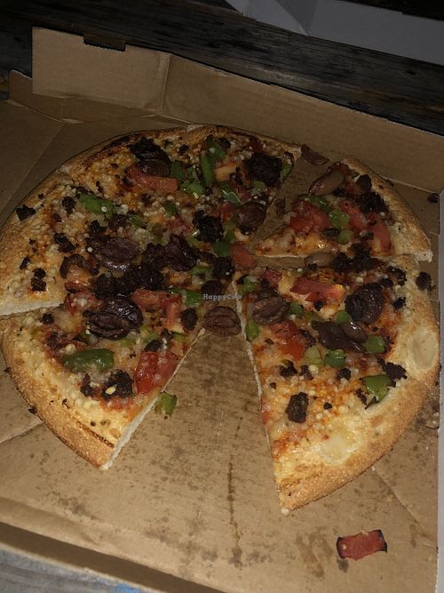 Domino's Pizza Airlie Beach Queensland Delivery HappyCow