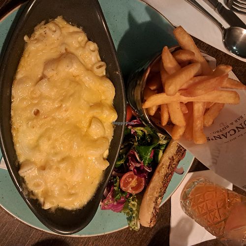 Mac and cheeze with focaccia, chips and salad at Duncans Bar & Bistro in Irvine