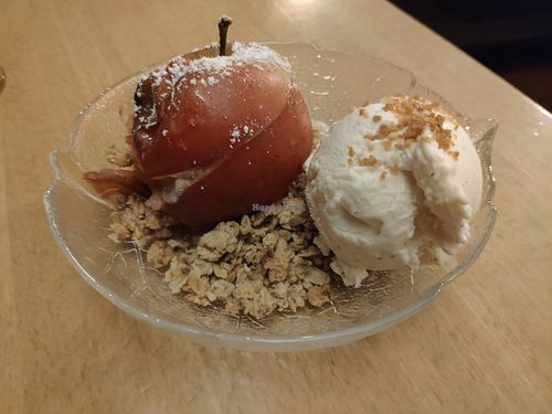 Bratapfel mit Vanilleeis at Weinstube Eulenspiegel in Speyer