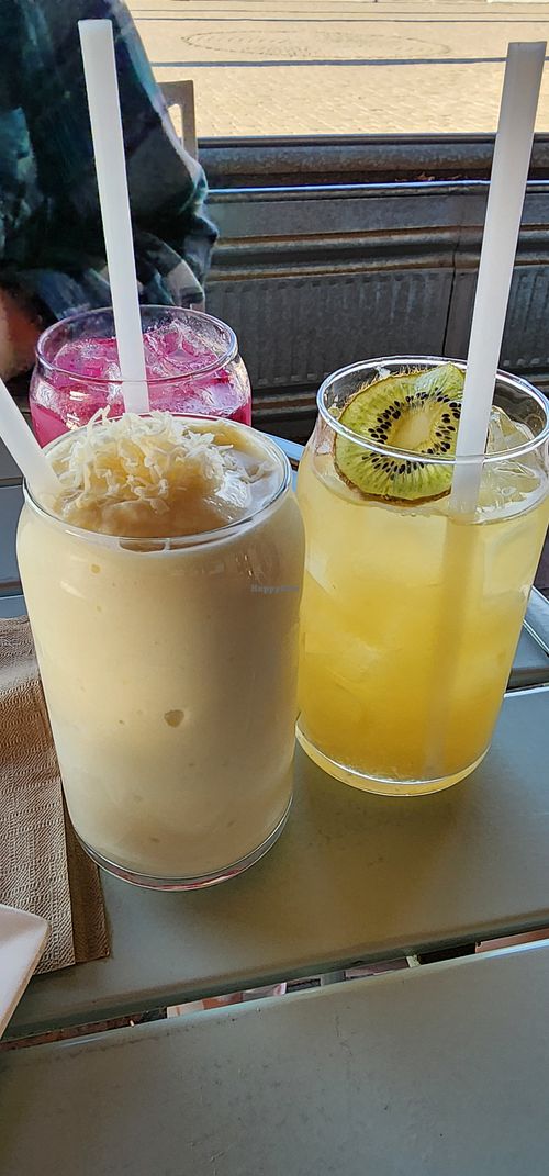 Smoothies at Goji Berry in Phoenix