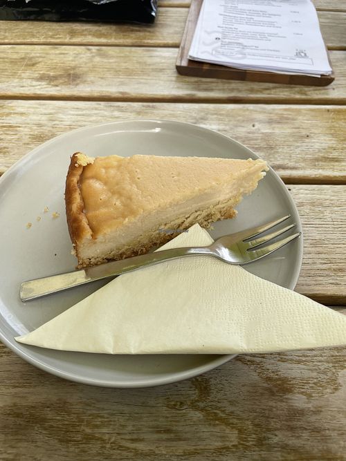 Cheesecake (vegan)  at Klaver in Hannover