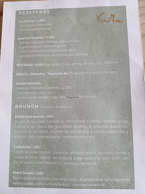 Genial. Tot fet amb molt d'amor i gust. Cuinat de manera senzilla però genial. Totalment recomanable. El vam trobar de casualitat, després de menjar moltes amanides mixtes sense  at XiriMiri in Zumaia