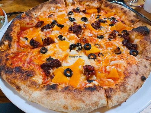 Vegan Sia Pizza at Gasta in Portree