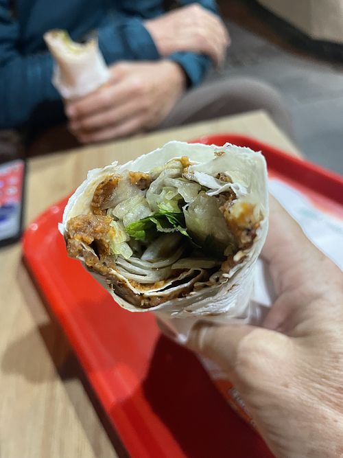 Yummy goodness! So fresh and tasty!   at Doping Çiğköfte in Canakkale